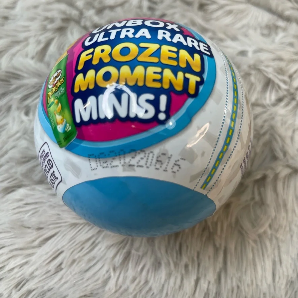 ⭐️Mini brand frozen in time series 4